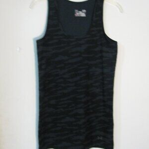 ** Under Armour Heat Gear Tank Large Fitted Black & Dark Blue Camo Print